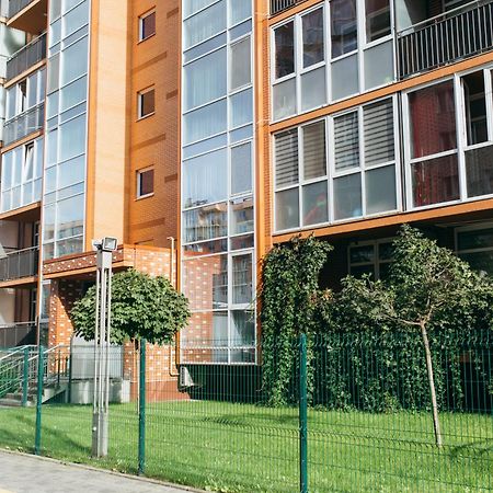 Vodogray Luxury Apartments: Elite Gated Complex with Underground Parking Chernivtsi Exterior photo